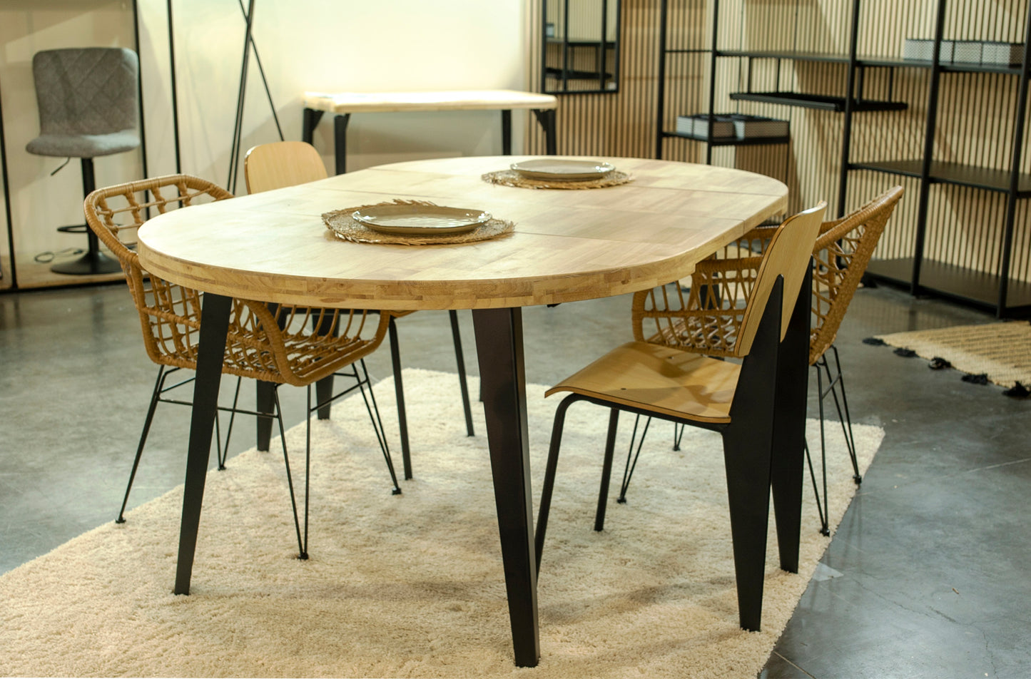MESA COMEDOR REDONDA EXTENSIBLE PARÍS 120/160/200 CM ROBLE NORDISH / NEGRO
