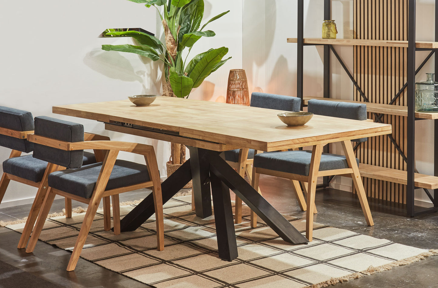 MESA COMEDOR EXTENSIBLE CHICAGO 140/180/220 x 90 CM ROBLE NORDISH / NEGRO