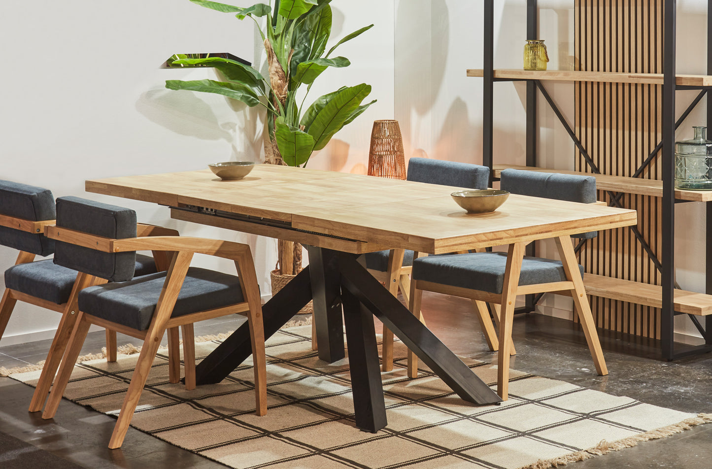 MESA COMEDOR EXTENSIBLE CHICAGO 160/200/240 x 90 CM ROBLE NORDISH / NEGRO