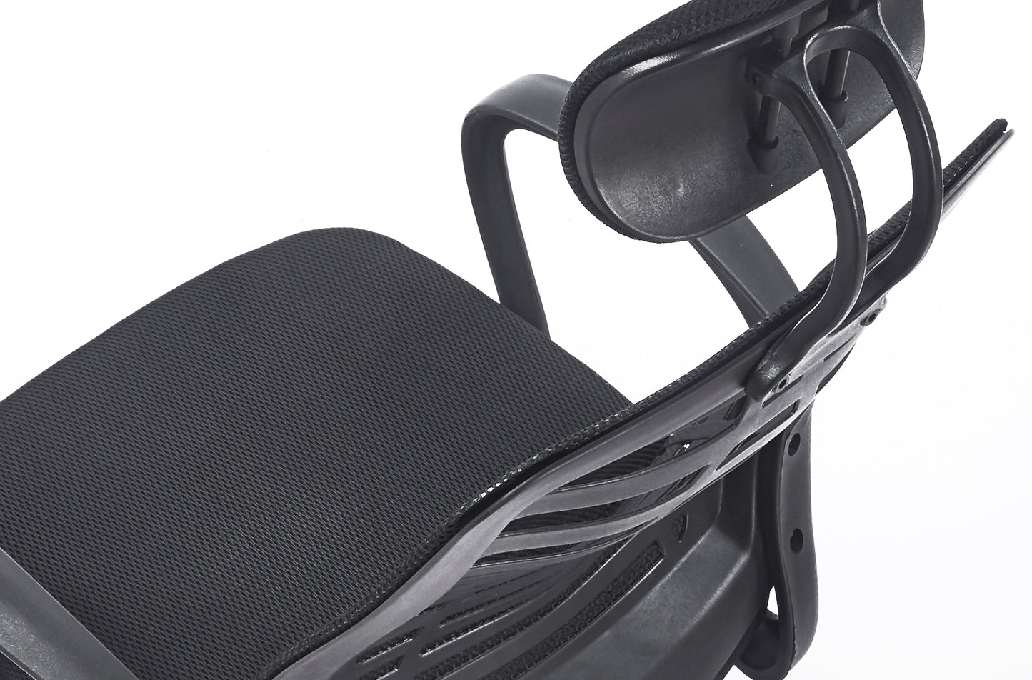 SILLON GIRATORIO CON REPOSACABEZAS KNECK RED TRANSPIRABLE NEGRO