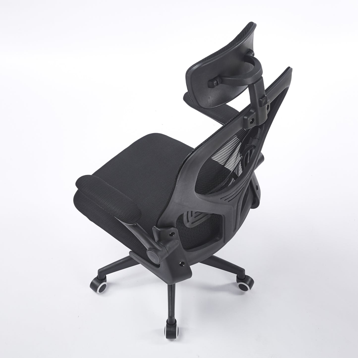 SILLON GIRATORIO CON REPOSACABEZAS AERO RED TRANSPIRABLE NEGRO